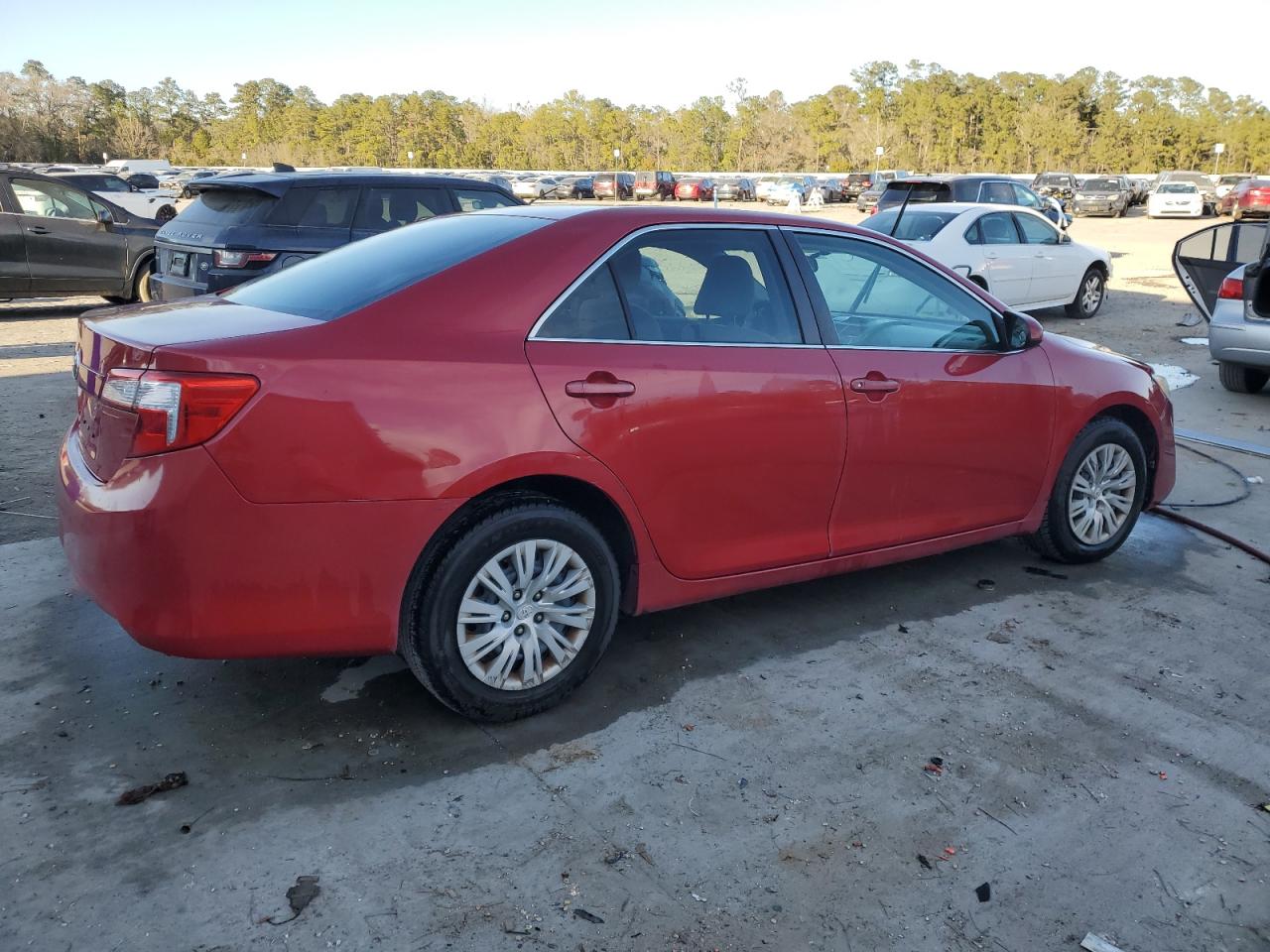 2014 Toyota Camry - Image 3