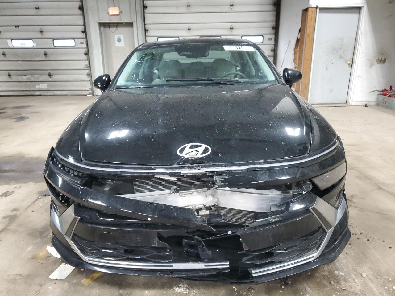 2024 Hyundai Sonata - Image 5