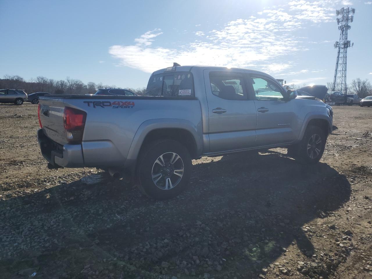 2019 Toyota Tacoma - Image 3