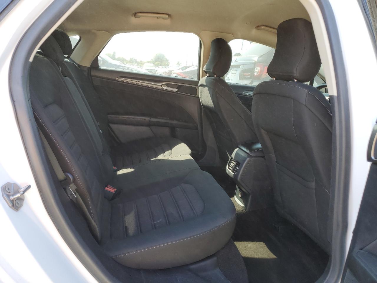 3FA6P0LUXKR272147 FORD FUSION 2019
