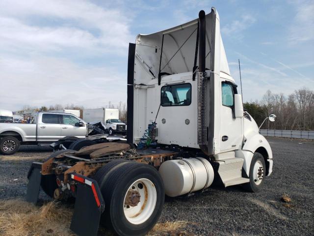 2013 KENWORTH T680 SEMI TRUCK