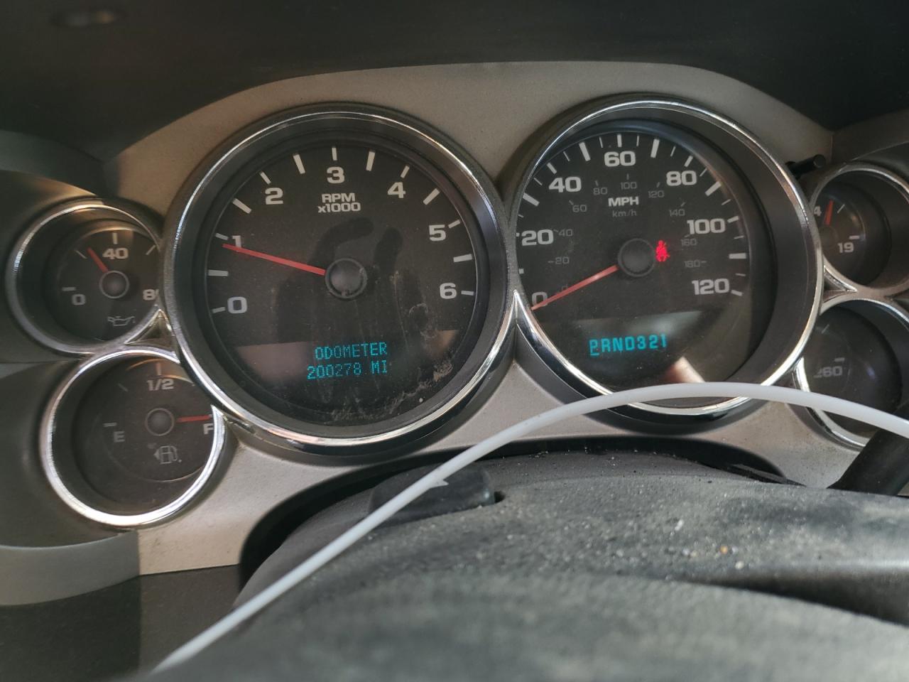 2007 Chevrolet Silverado - Image 9