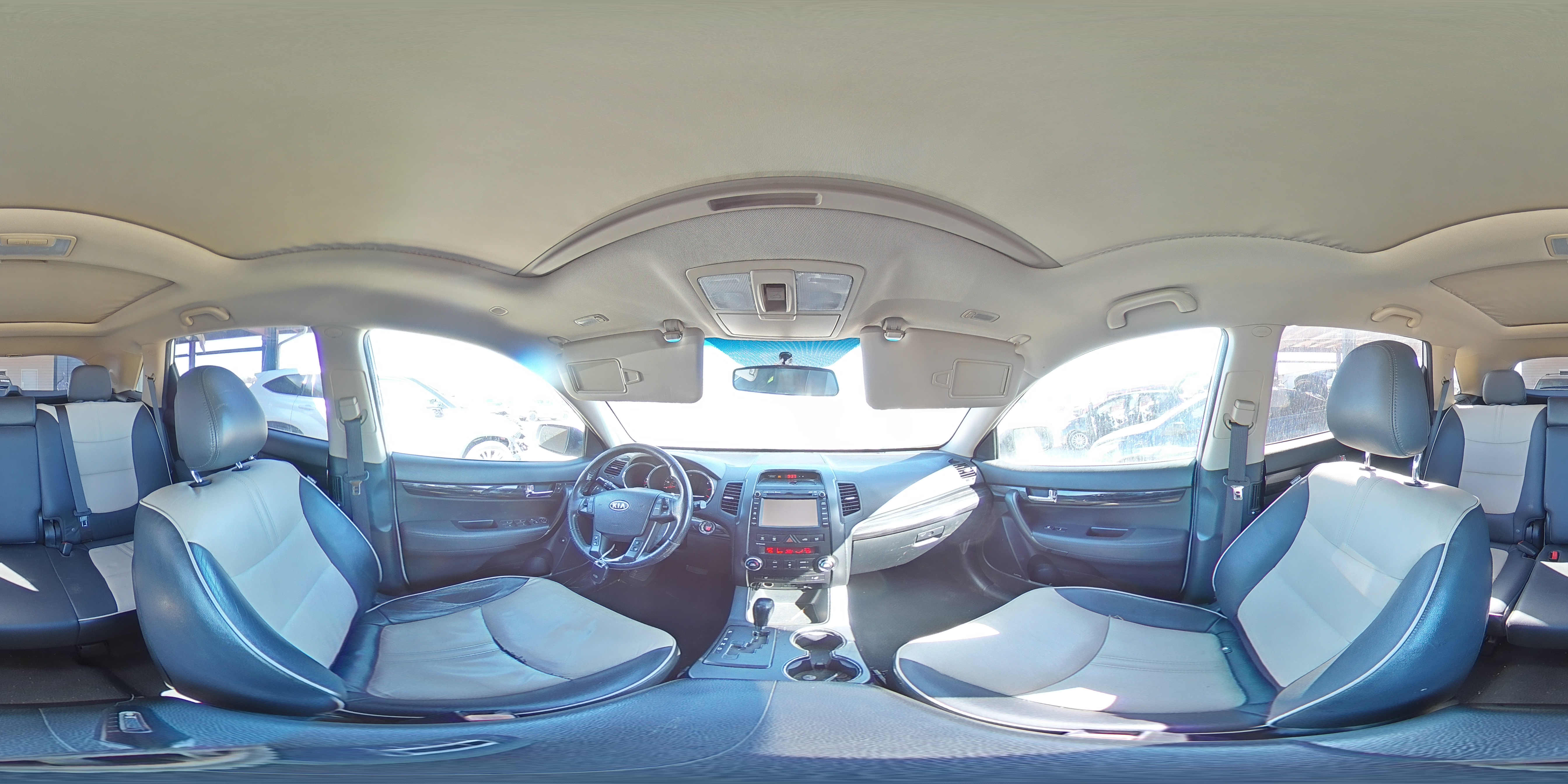 2011 Kia Sorento - Image 14