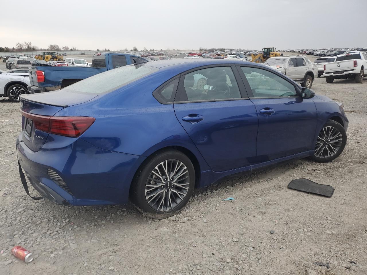 2024 Kia Forte - Image 3