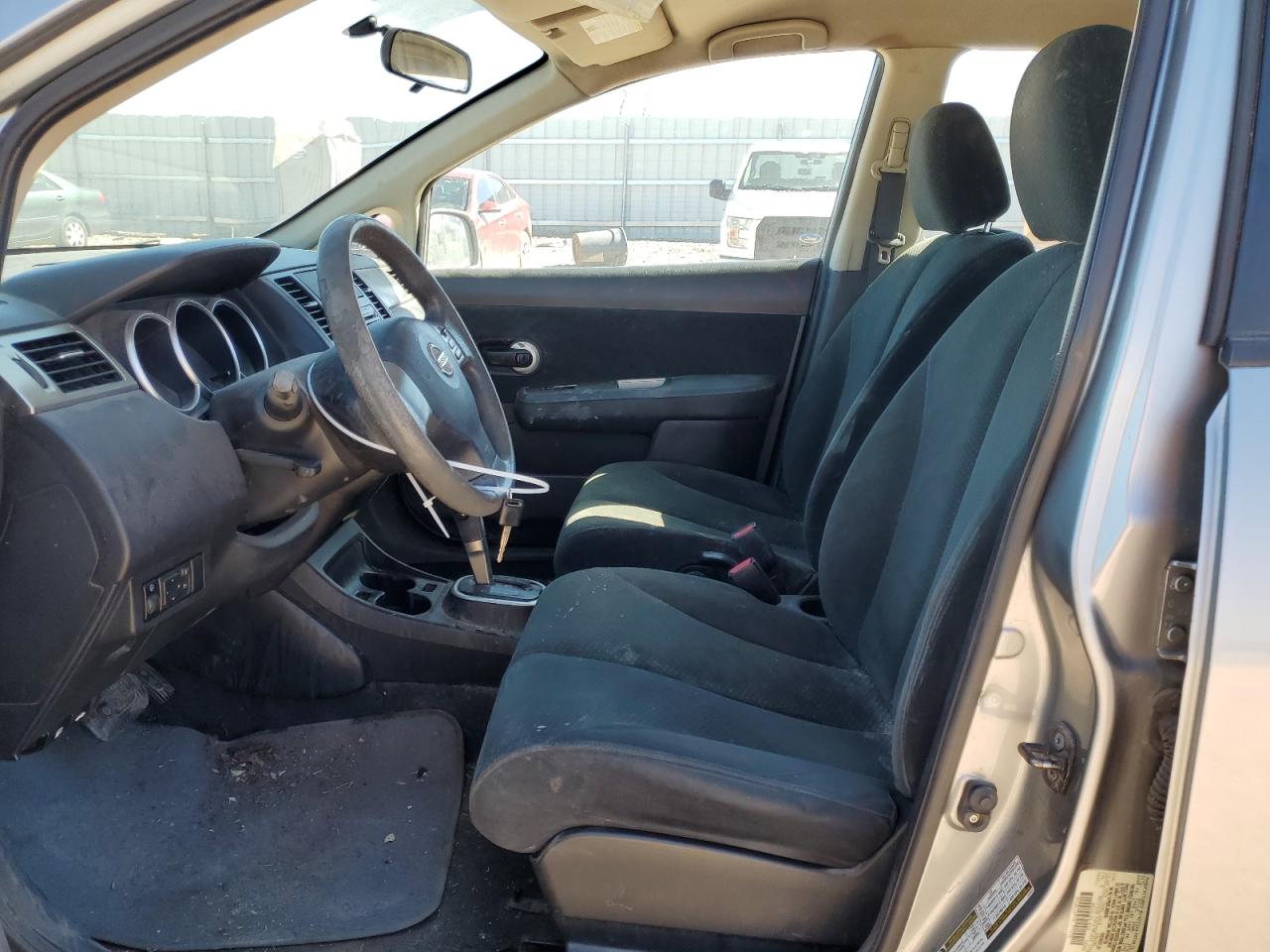 2011 Nissan Versa - Image 7