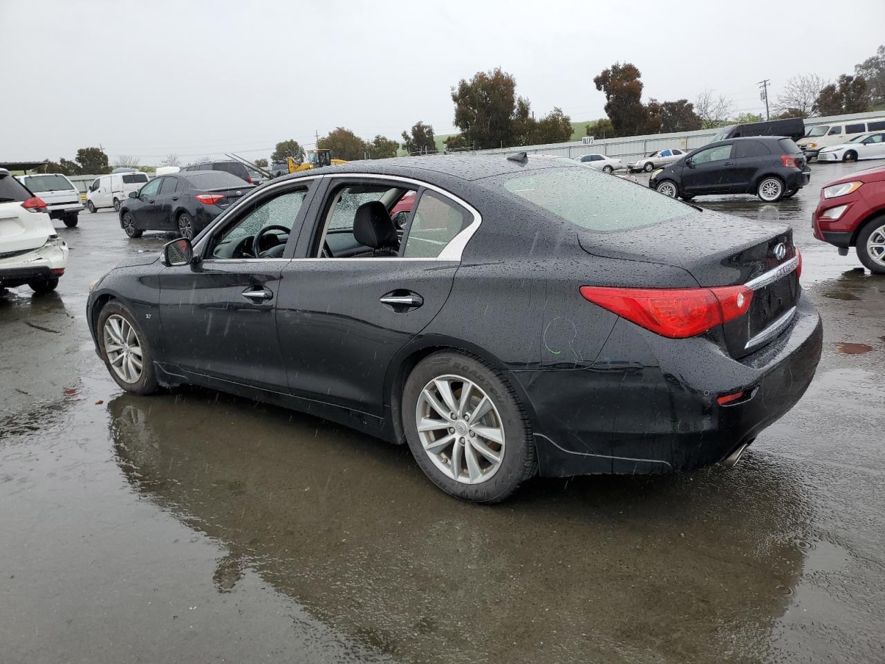 2014 Infiniti Q50 - Image 2