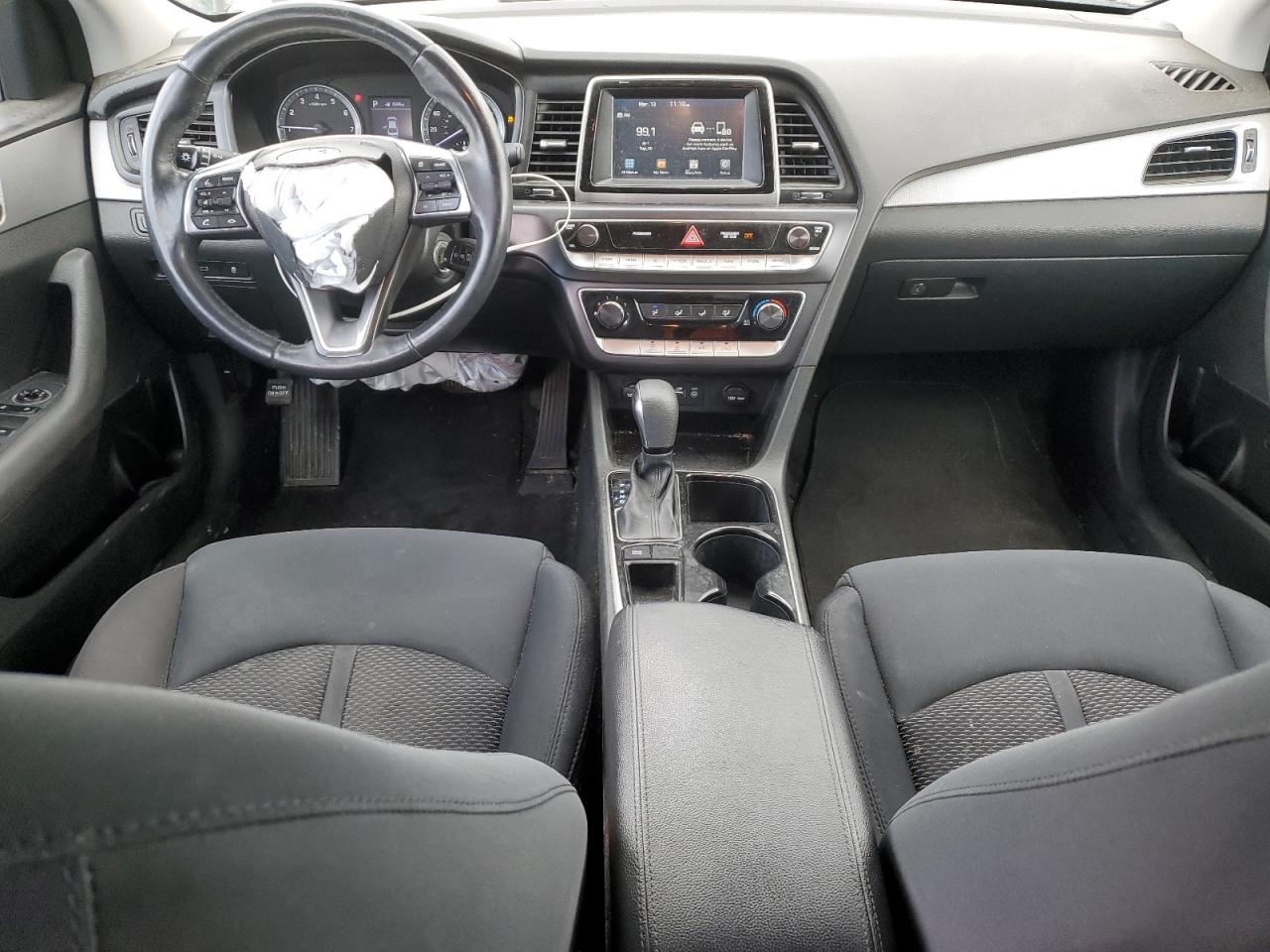 2018 Hyundai Sonata - Image 8