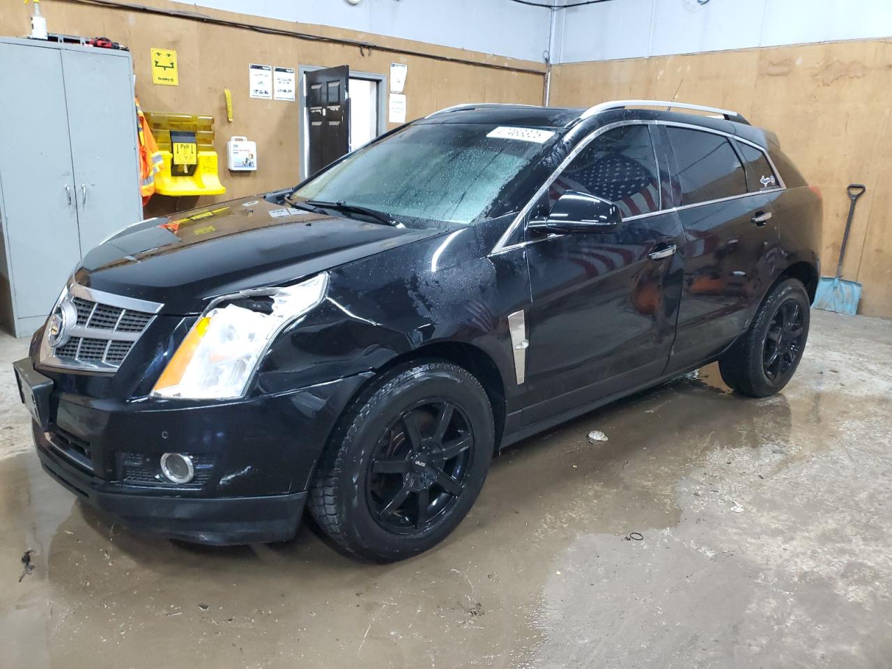 2012 Cadillac Srx Luxury Collection იყიდება Kincheloe-ში, MI - Front End