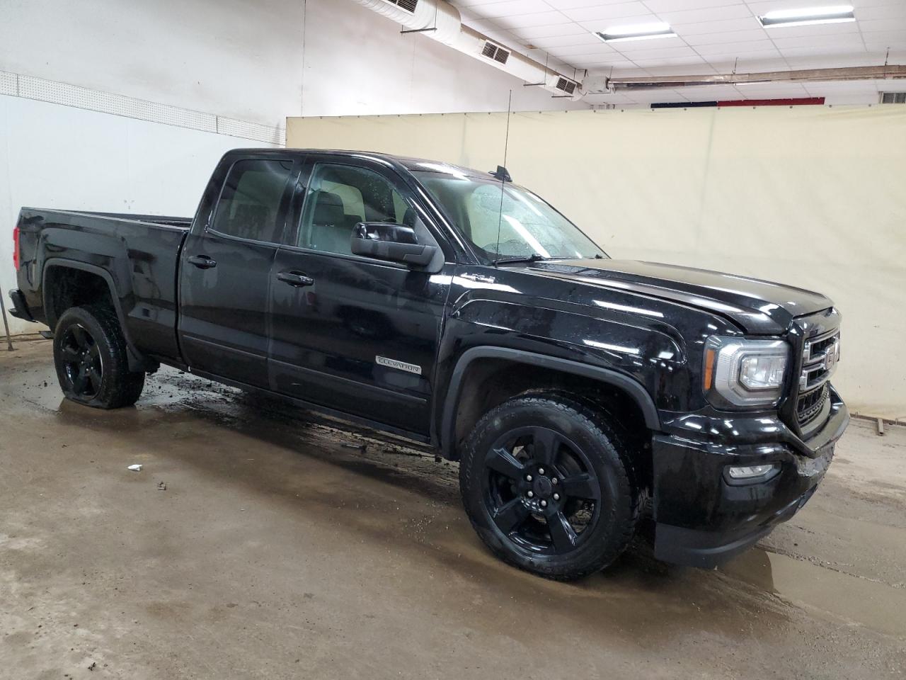2019 GMC Sierra - Image 4