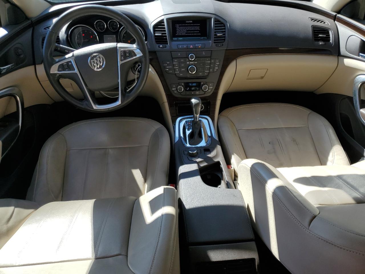 2011 Buick Regal - Image 8