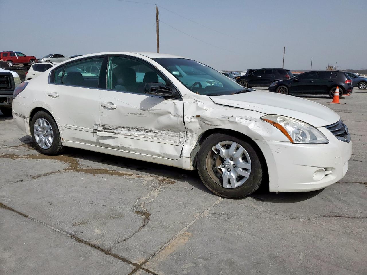 2012 Nissan Altima - Image 4
