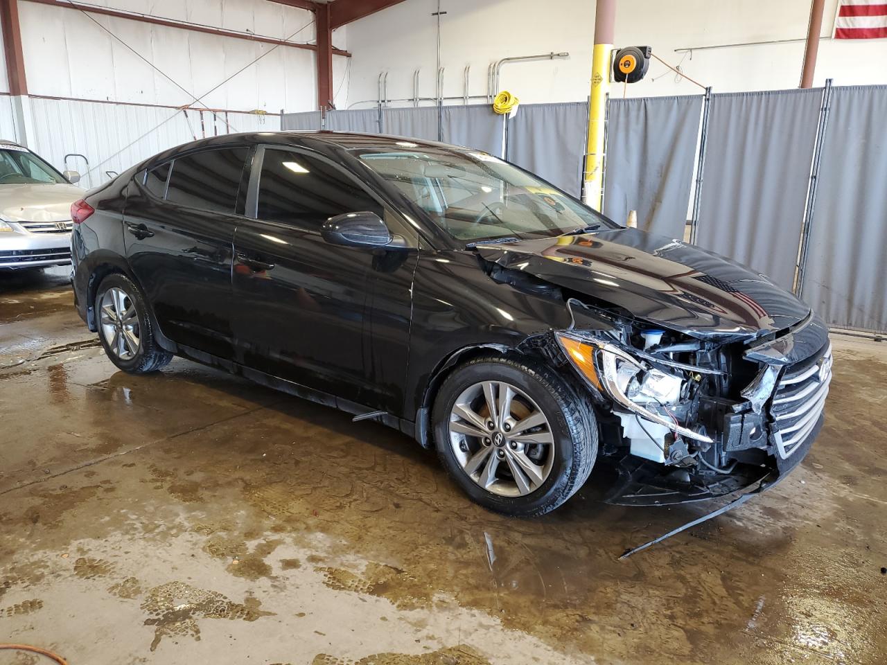 2018 Hyundai Elantra - Image 4