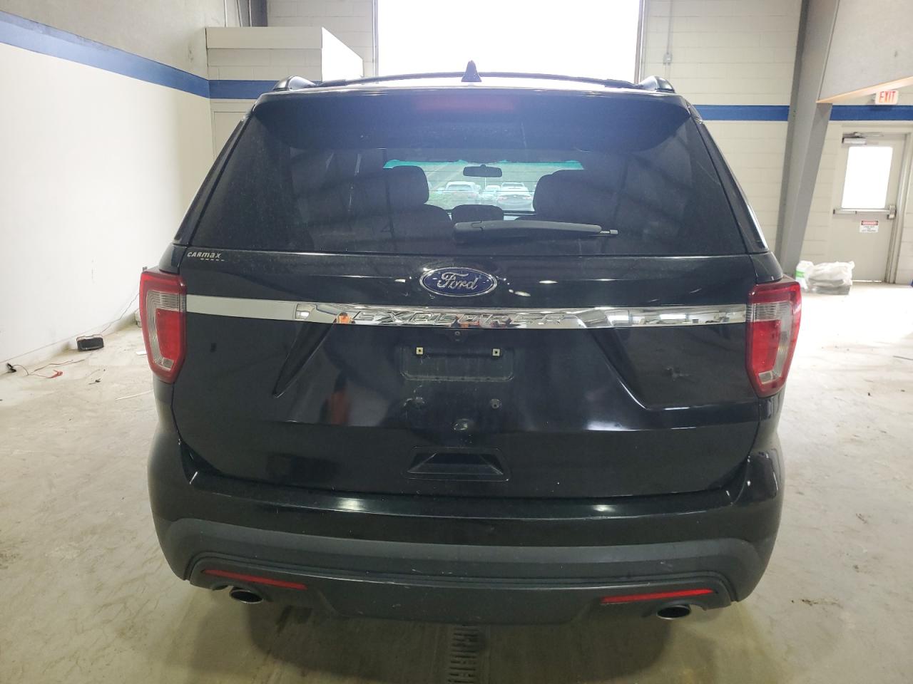 2016 Ford Explorer - Image 6