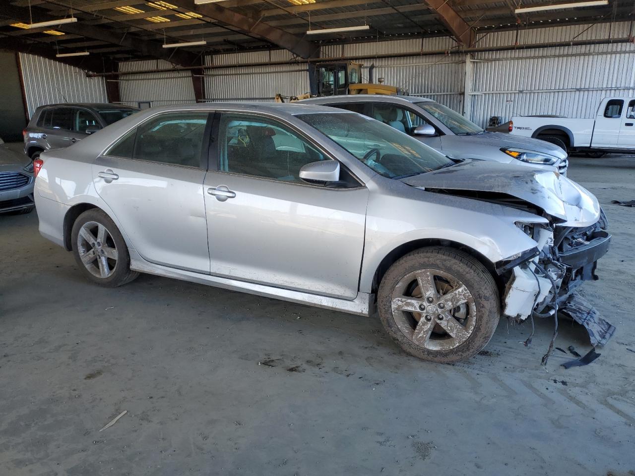 2013 Toyota Camry - Image 4