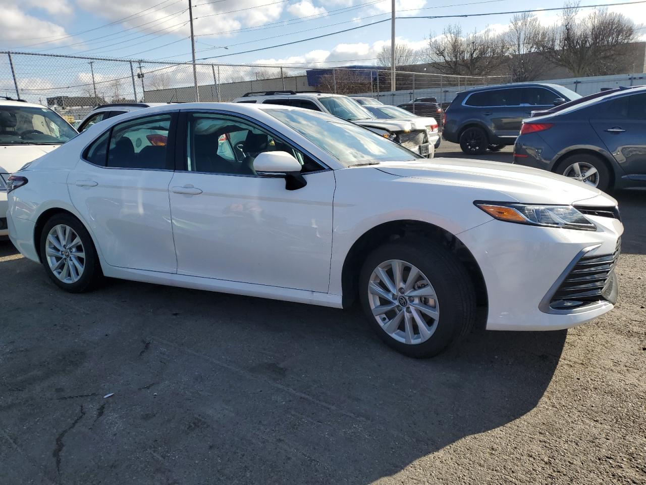 4T1R11BK3RU121034 TOYOTA CAMRY 2024