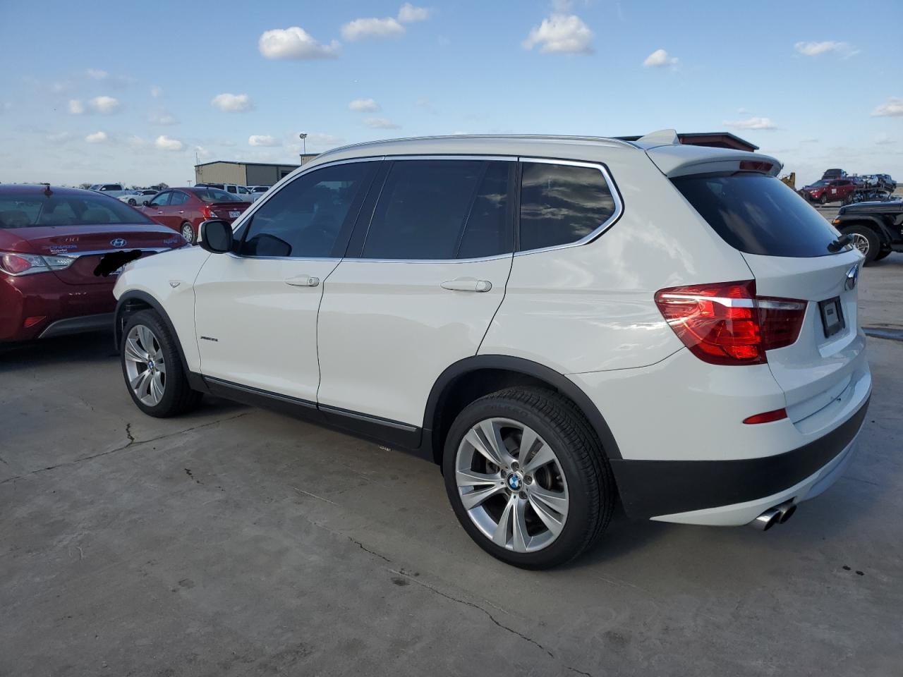 2011 BMW X3 - Image 2