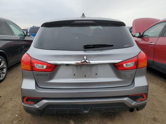  MITSUBISHI OUTLANDER 2018 Szary