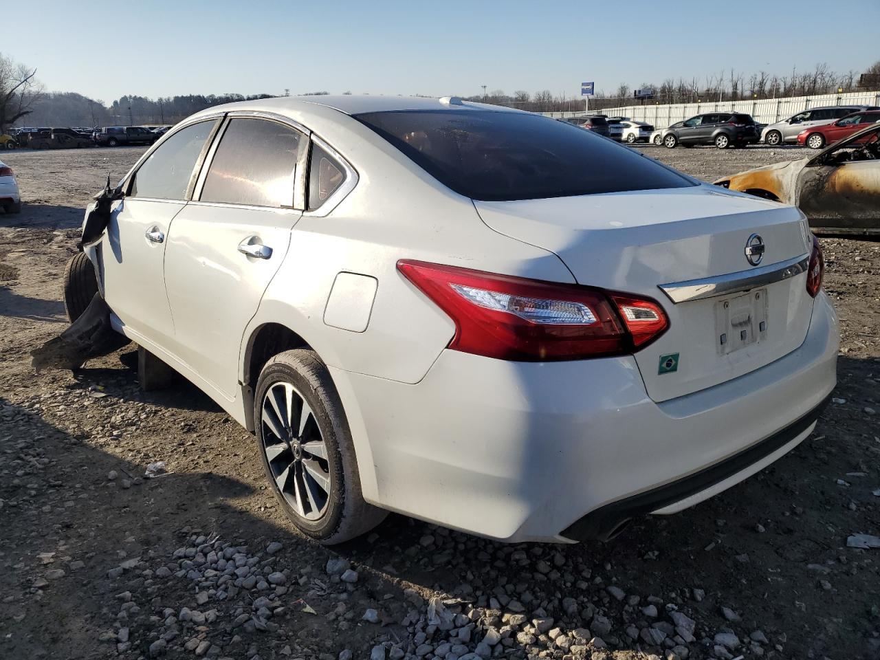 1N4AL3AP0HC172781 NISSAN ALTIMA 2017