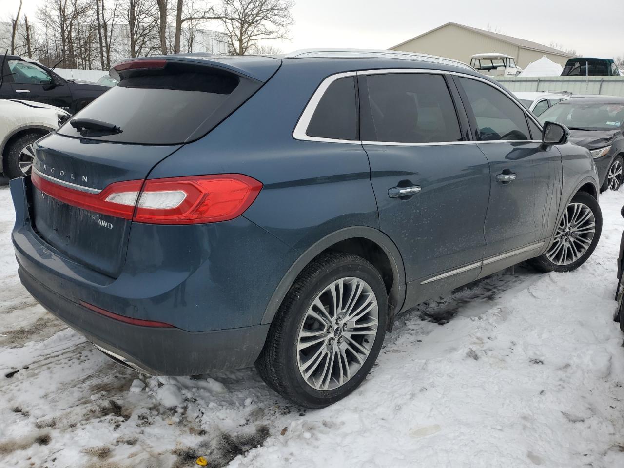2016 Lincoln MKX - Image 3