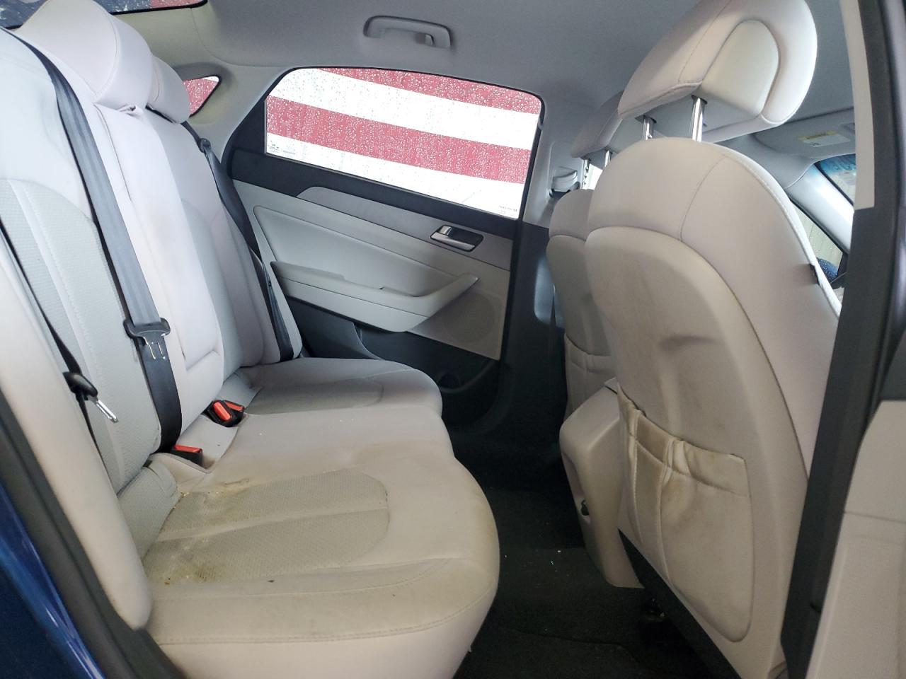 2015 Hyundai Sonata - Image 10