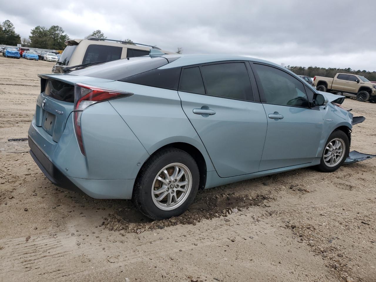 2016 Toyota Prius - Image 3