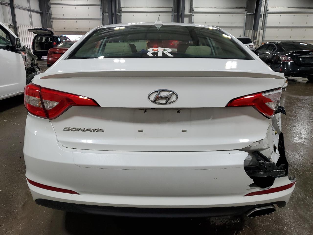 2016 Hyundai Sonata - Image 6
