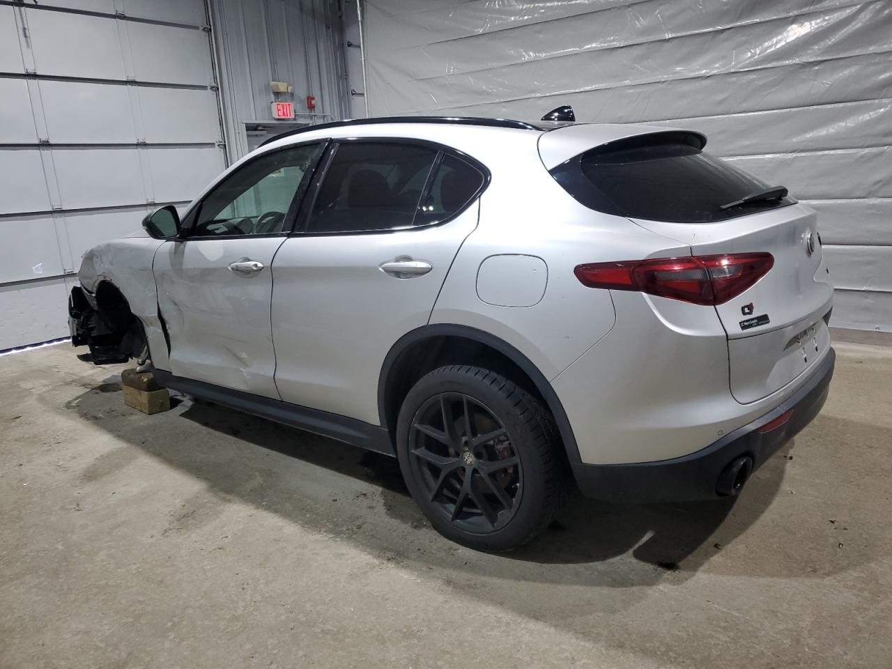 2019 Alfa Romeo Stelvio - Image 2