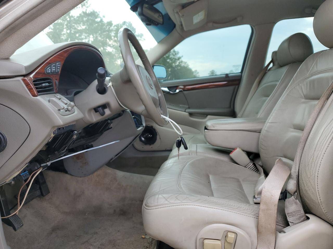 2003 Cadillac De Ville - Image 7