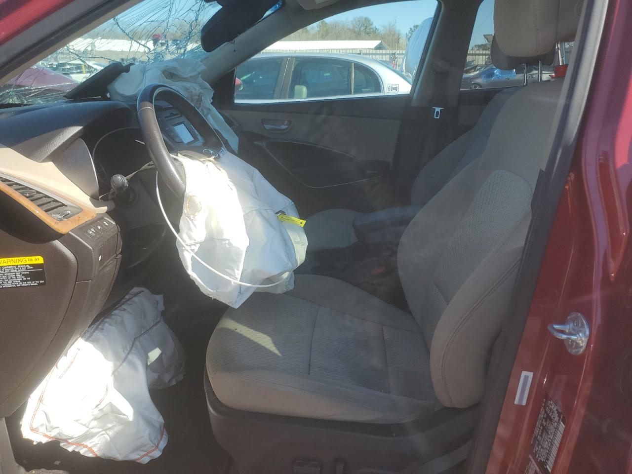 2014 Hyundai Santa Fe - Image 7