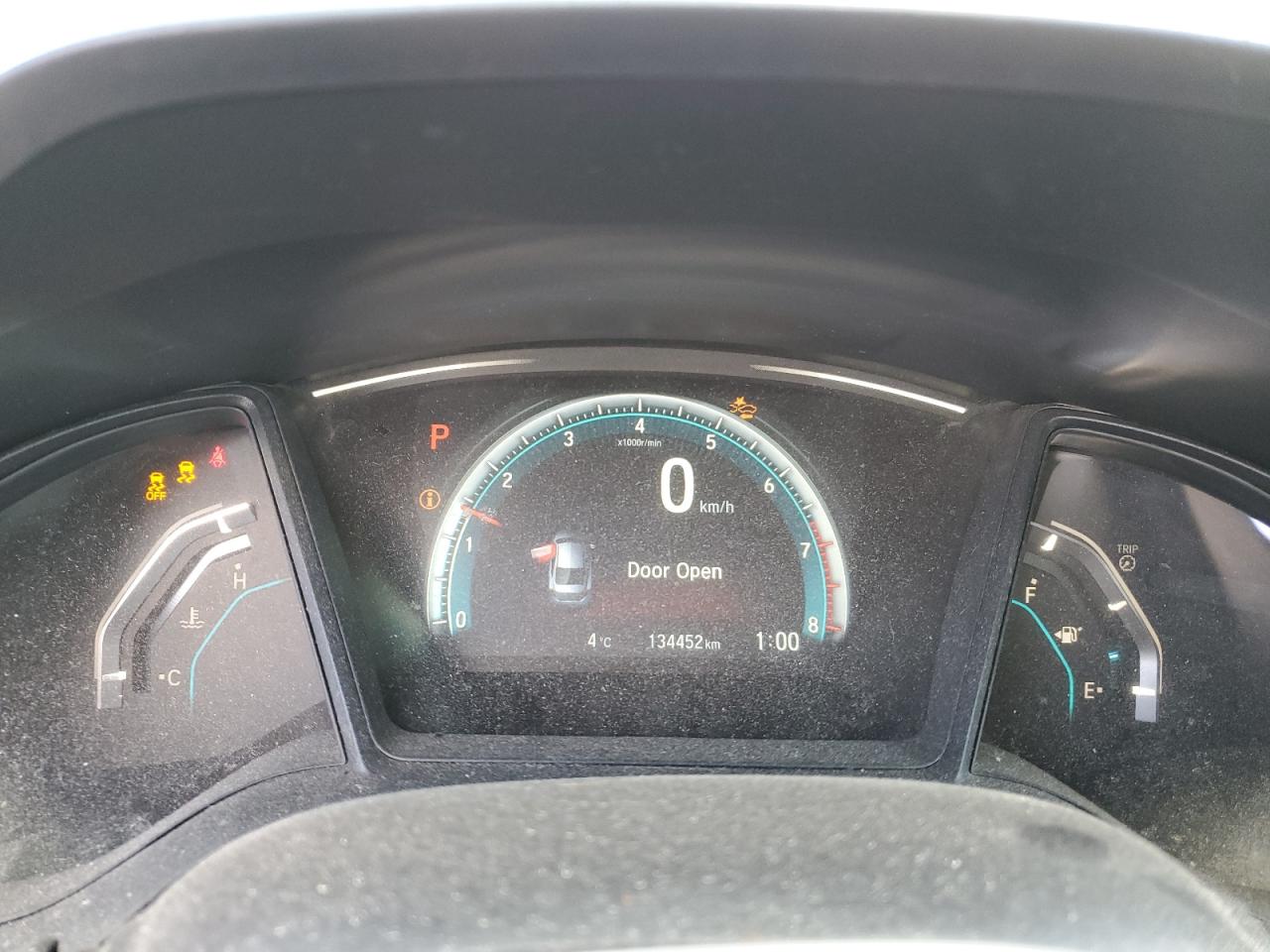 2HGFC2F64JH011719 HONDA CIVIC 2018