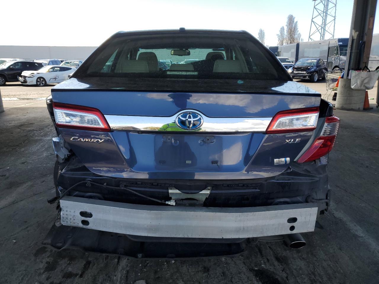 2014 Toyota Camry - Image 6