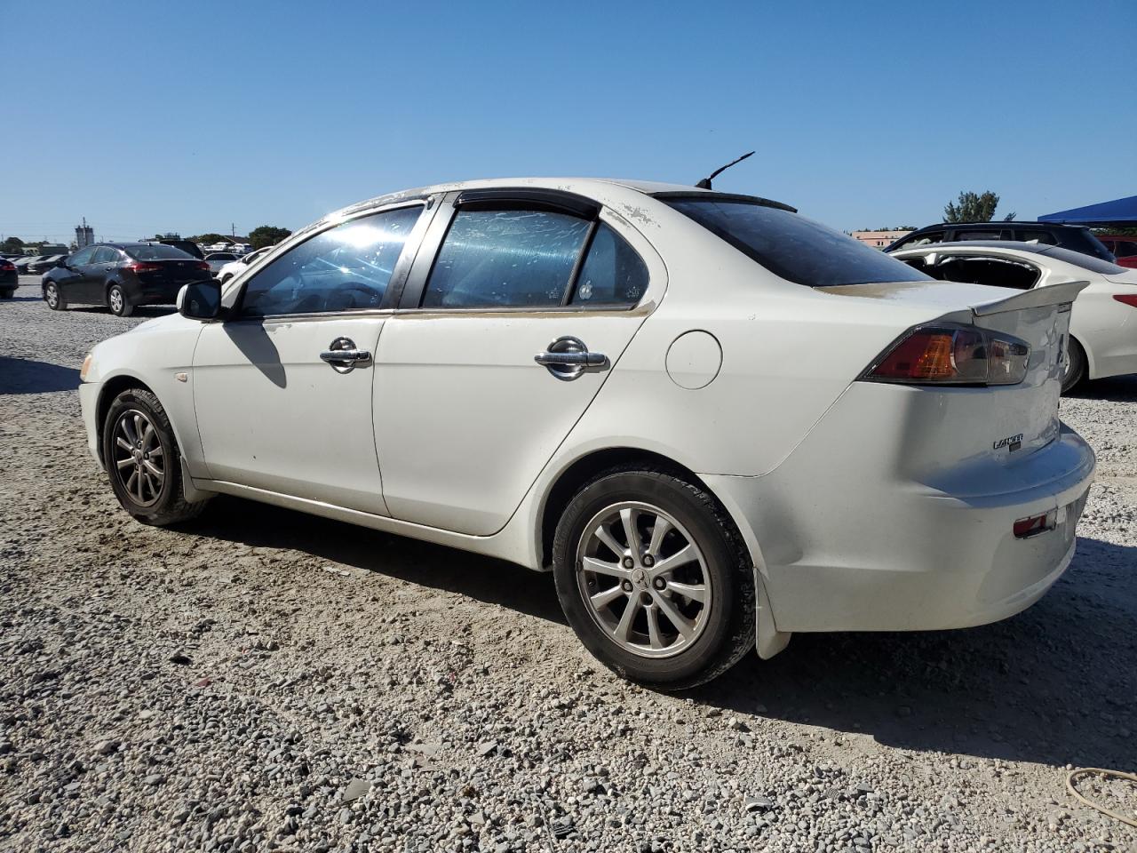 2010 Mitsubishi Lancer - Image 2