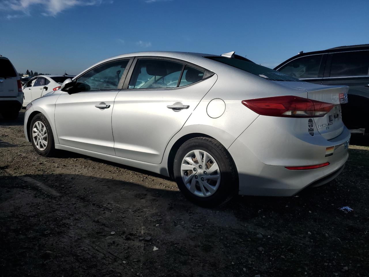 2017 Hyundai Elantra - Image 2