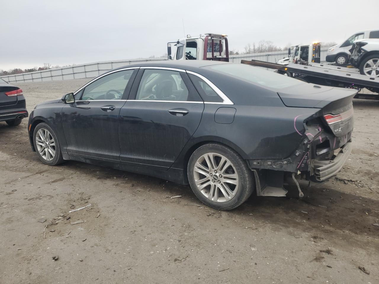 2014 Lincoln MKZ - Image 2