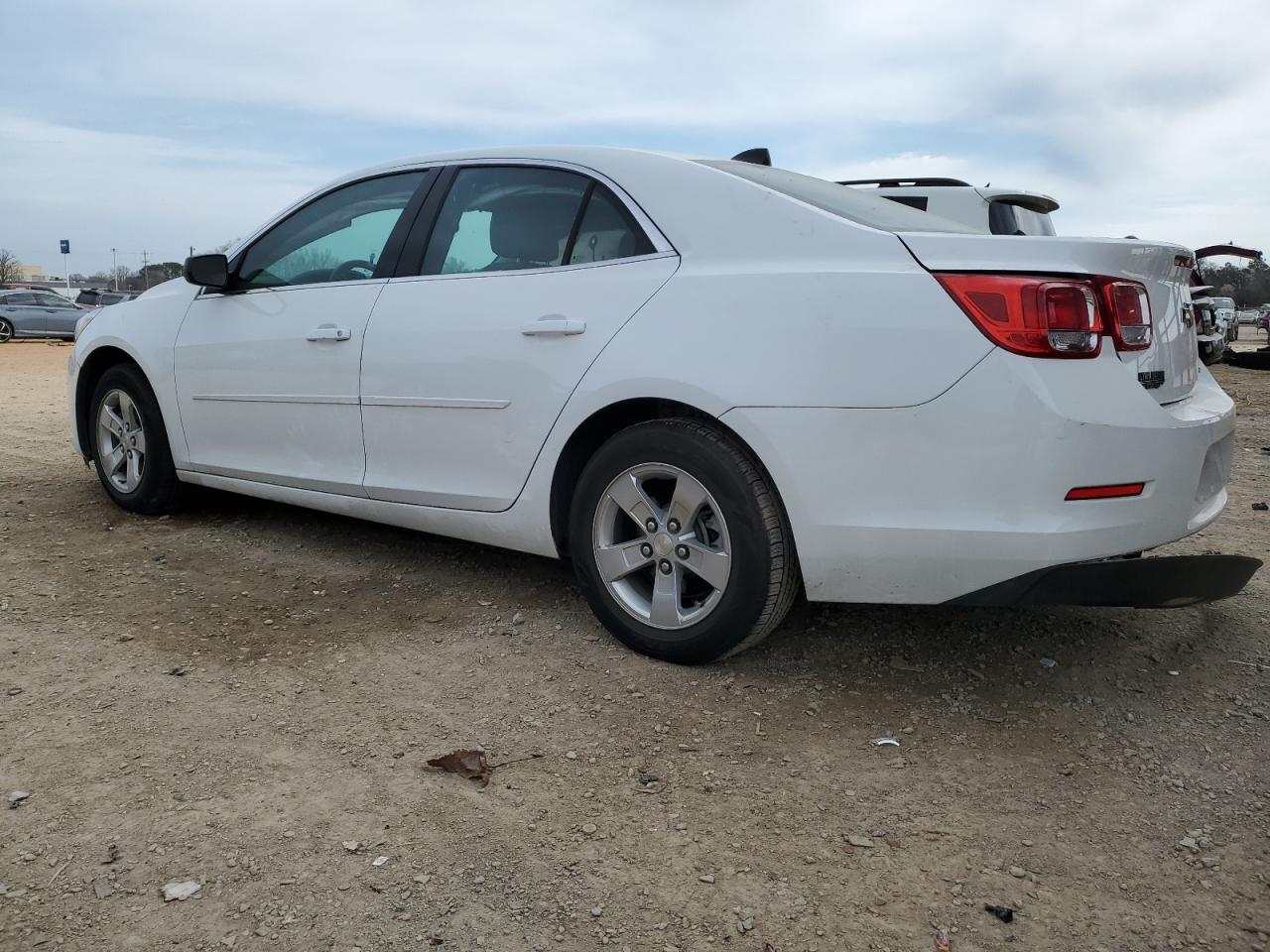 2014 Chevrolet Malibu - Image 2