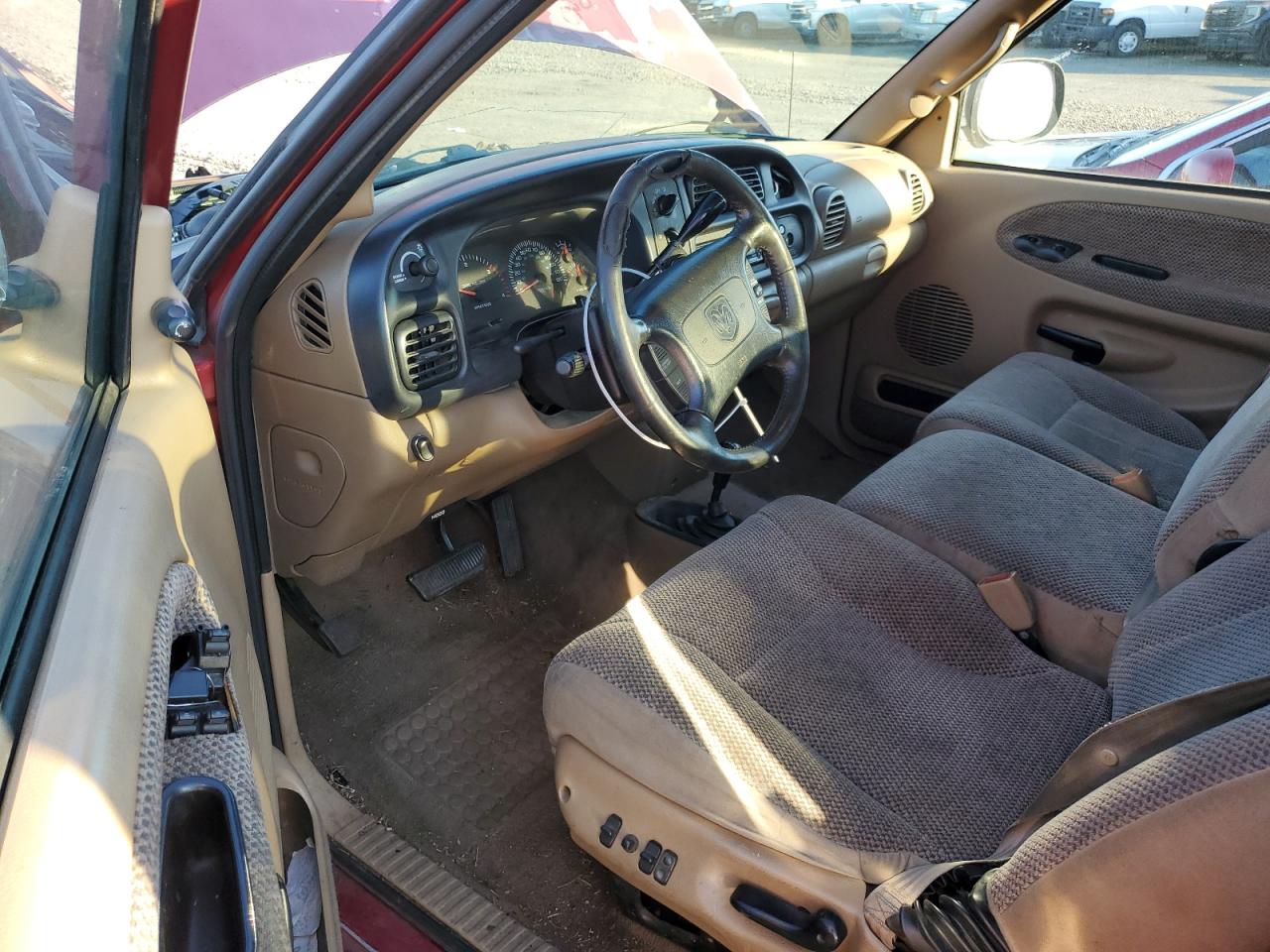 1998 Dodge RAM - Image 8