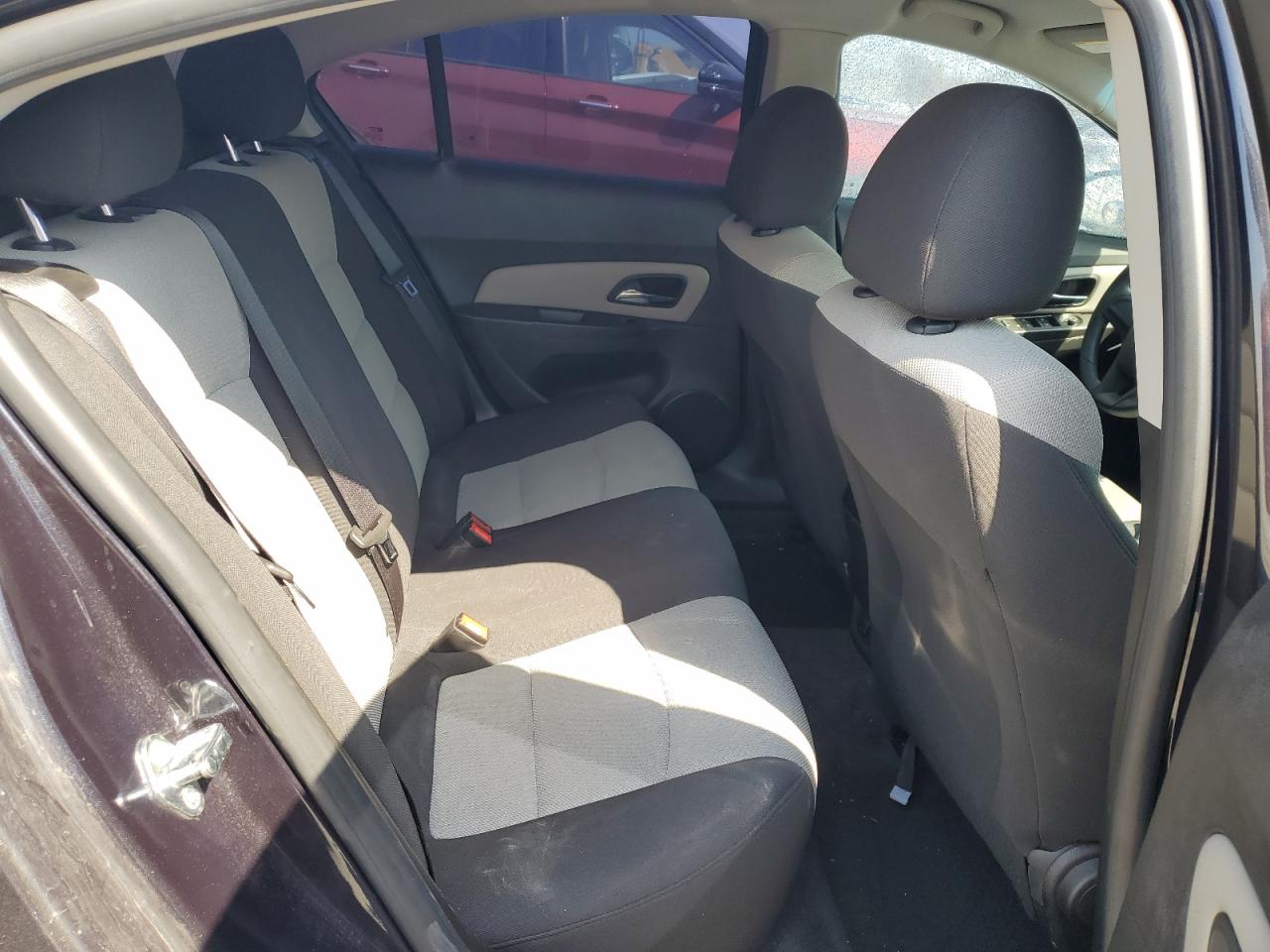 2015 Chevrolet Cruze - Image 10