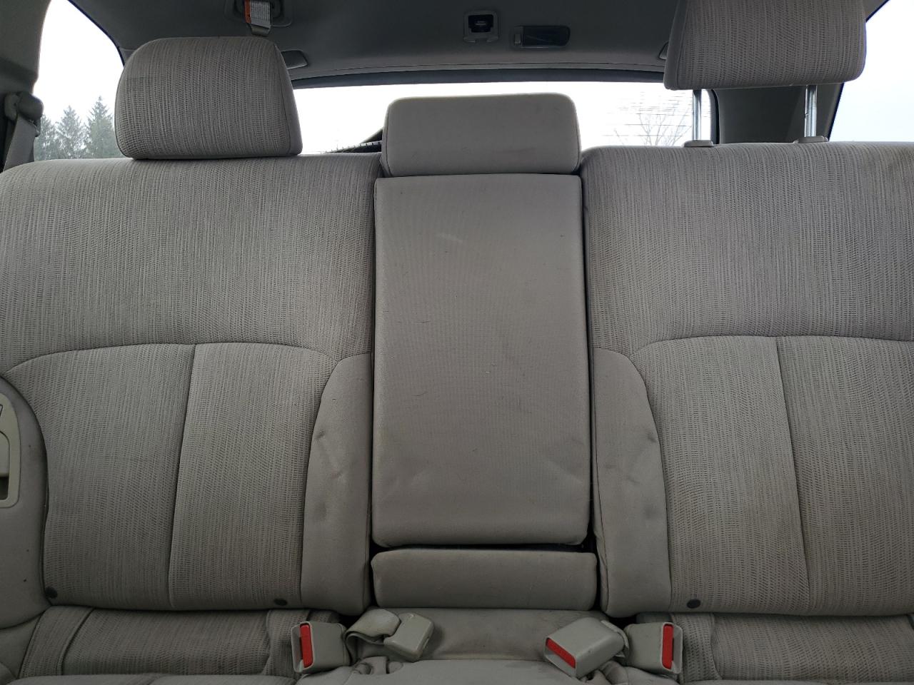 2013 Subaru Outback - Image 10