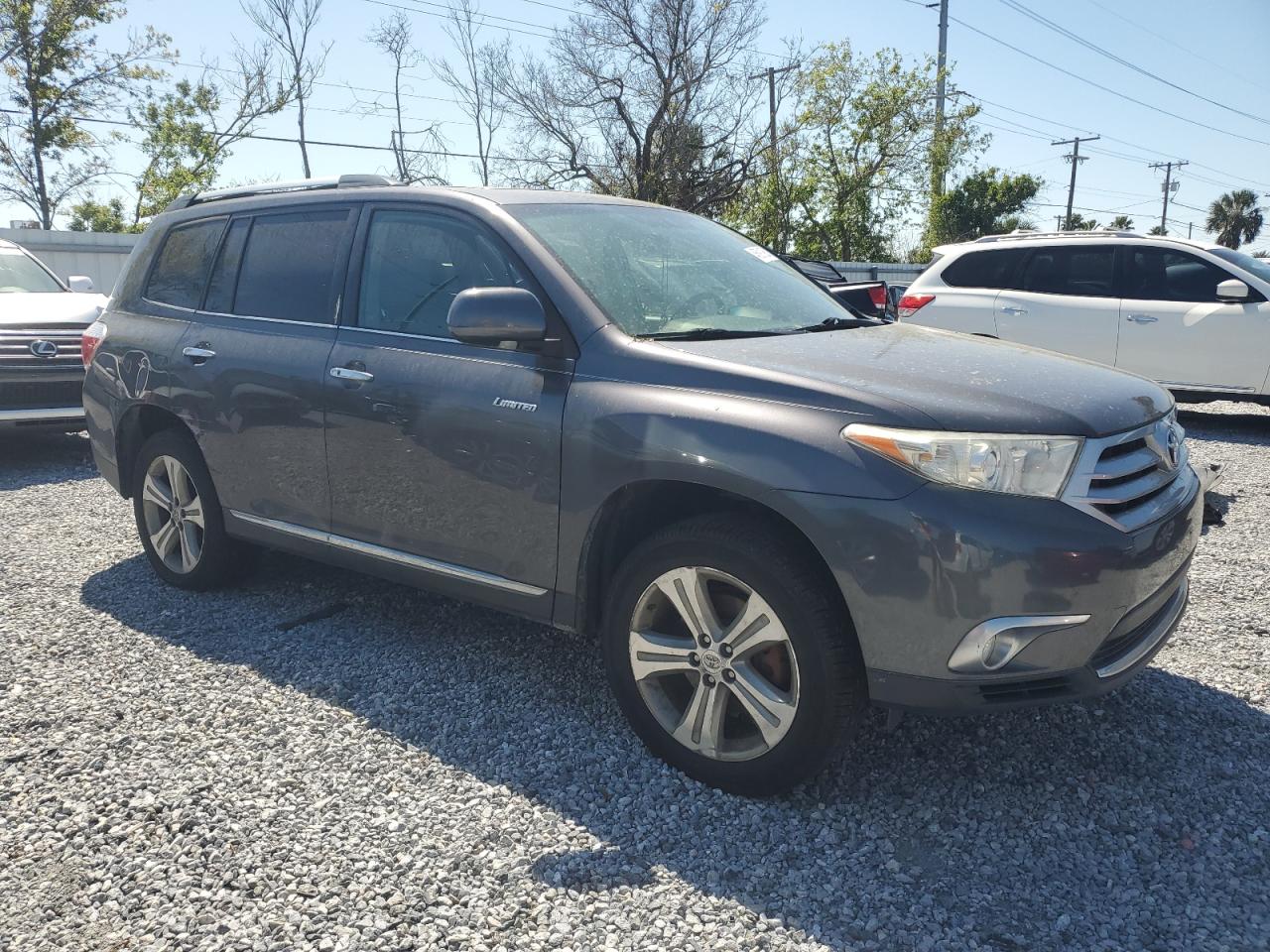 2012 Toyota Highlander - Image 4