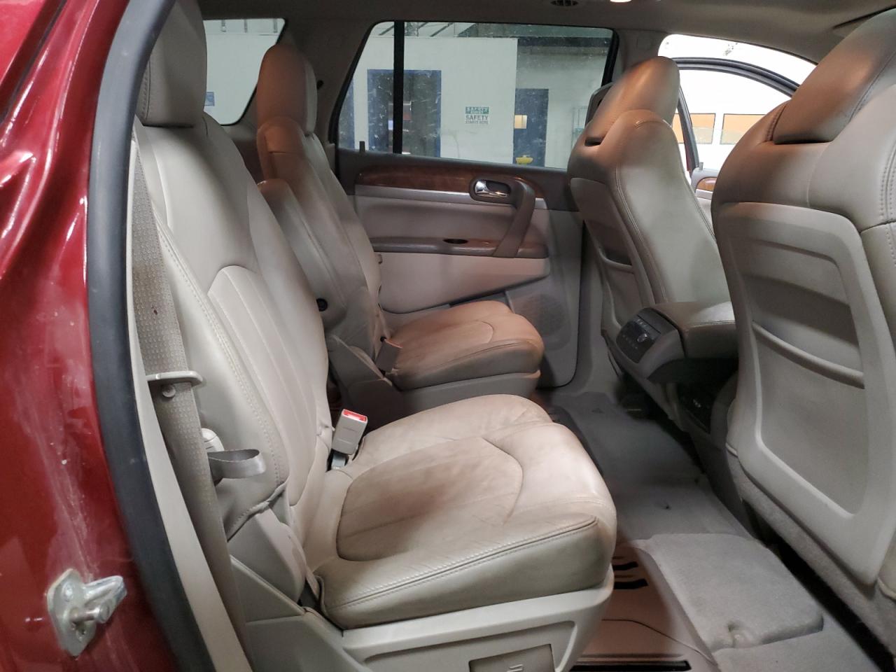 2011 Buick Enclave - Image 12