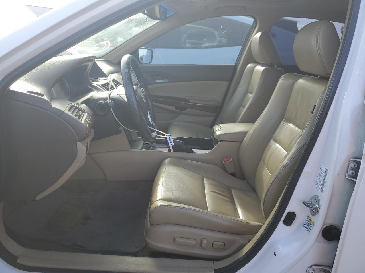 2010 Honda Accord - Image 7