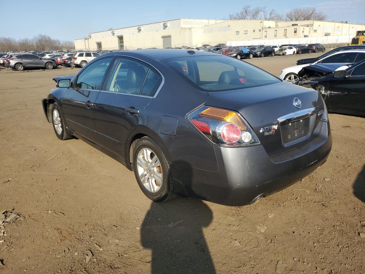 2012 Nissan Altima - Image 2