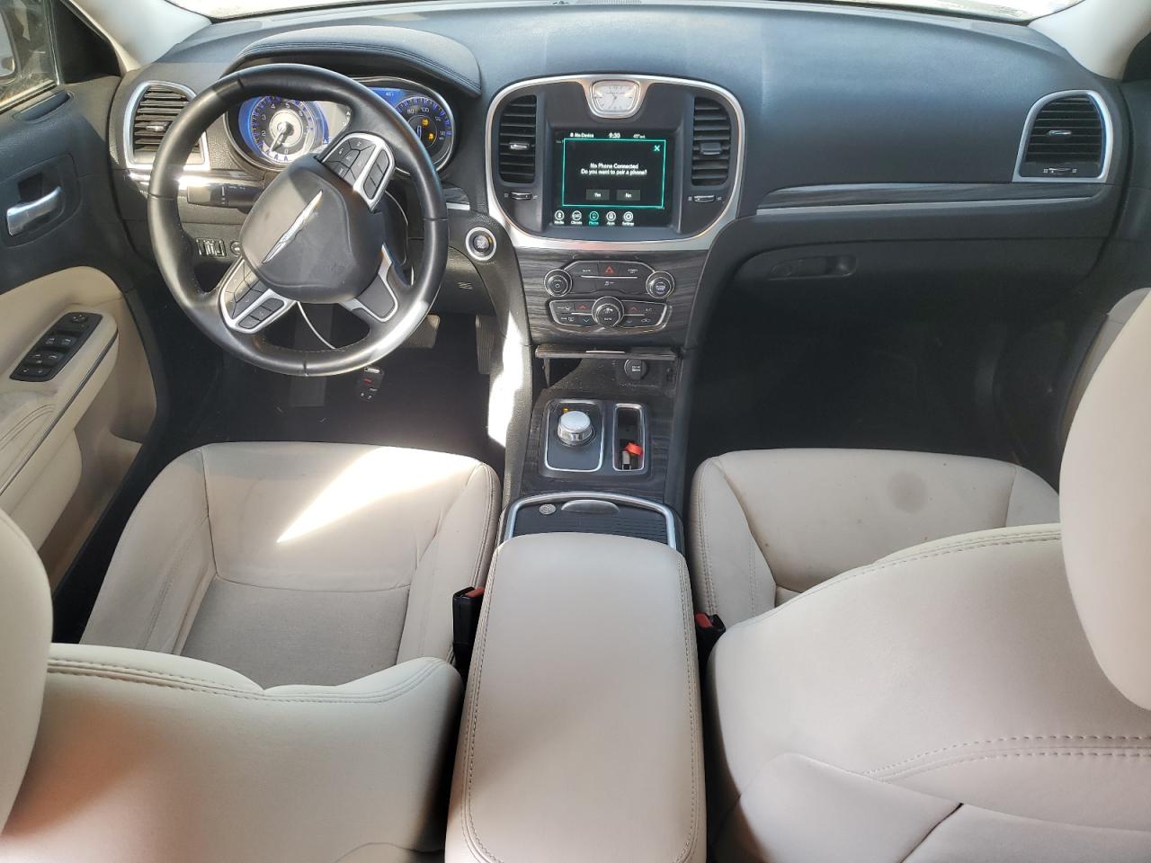 2021 Chrysler 300 - Image 8