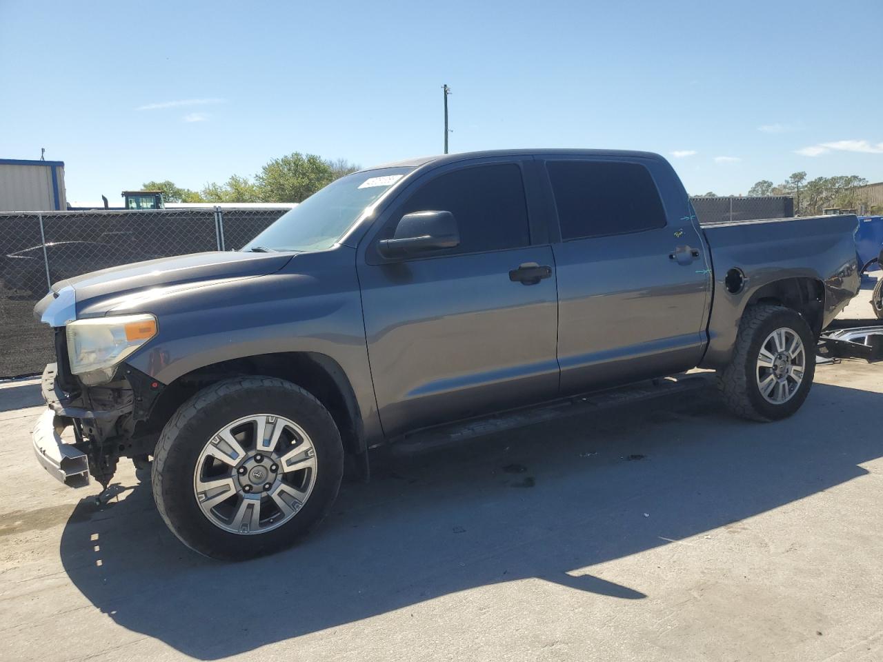 2014 Toyota Tundra - Image 1