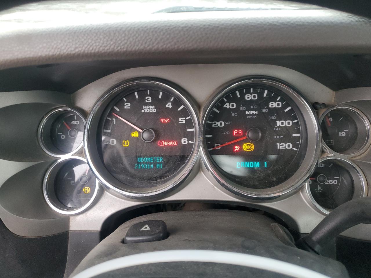 2007 GMC Sierra - Image 9