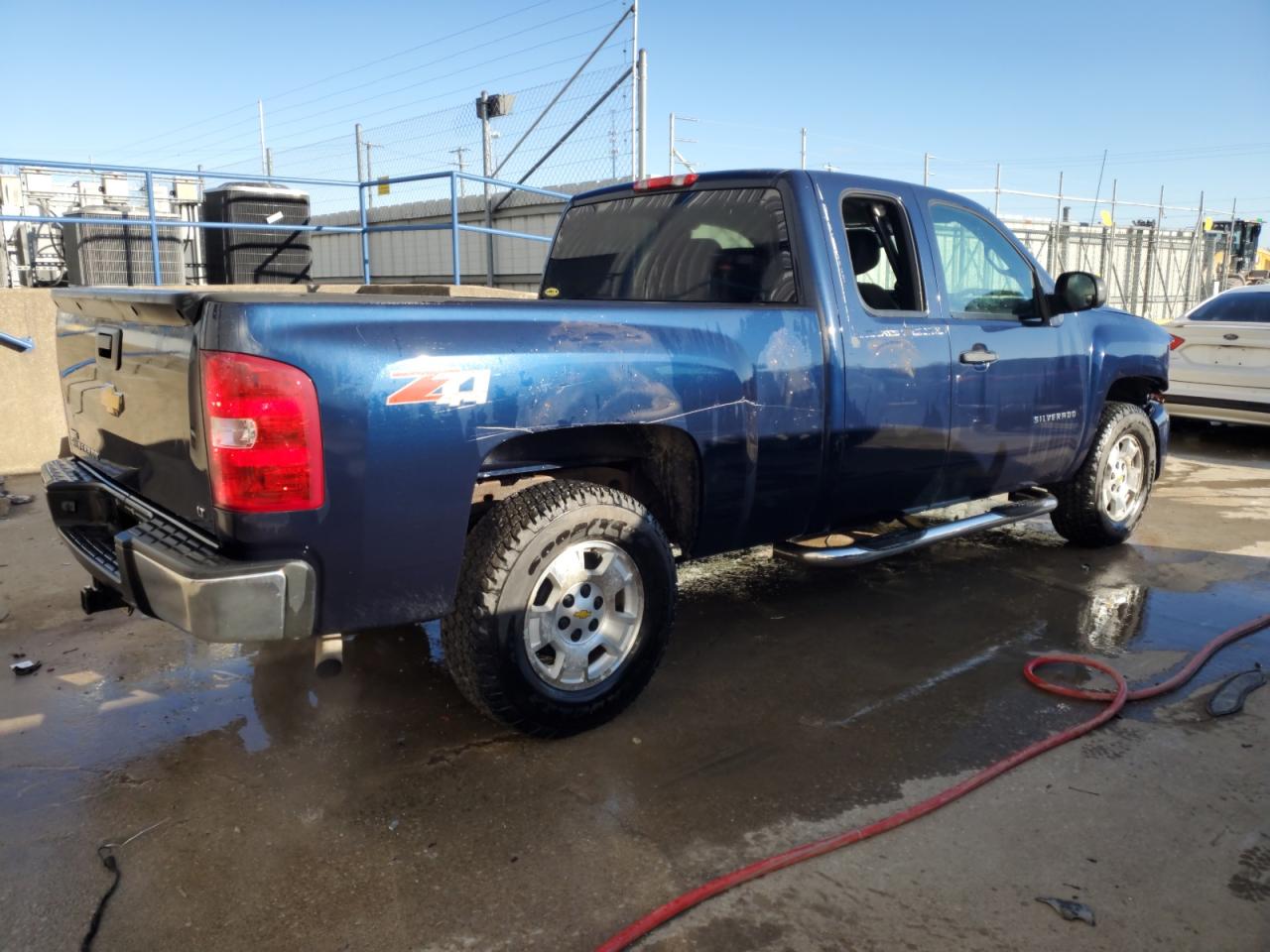 2010 Chevrolet Silverado - Image 3