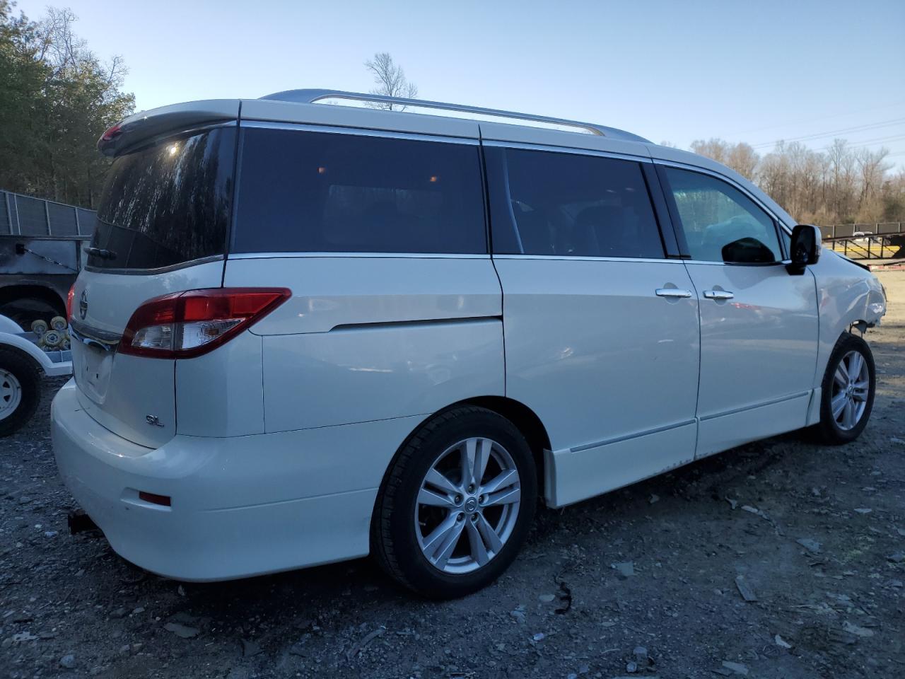 2015 Nissan Quest - Image 3