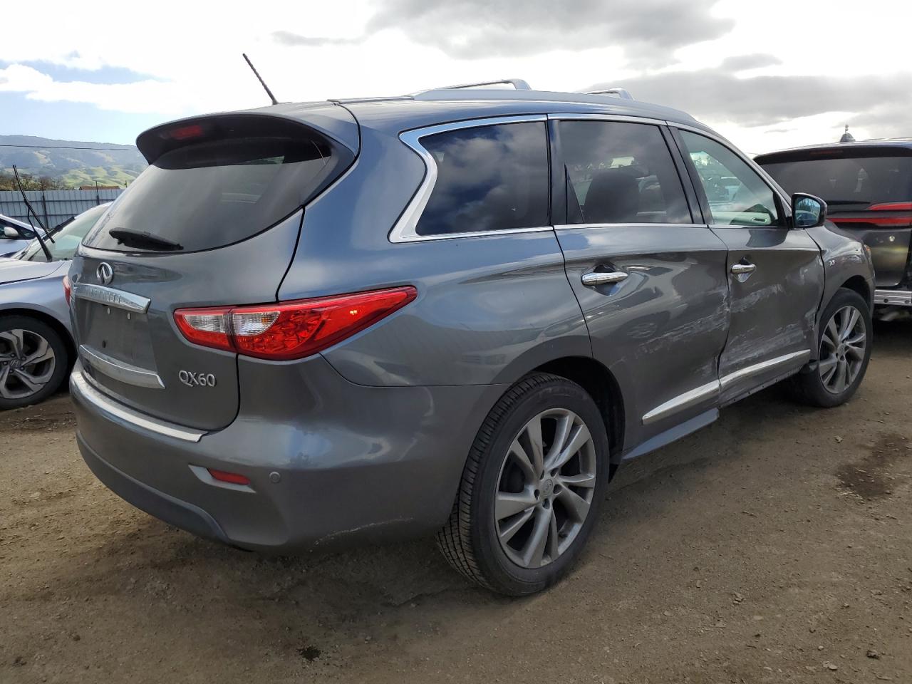 2015 Infiniti QX60 - Image 3