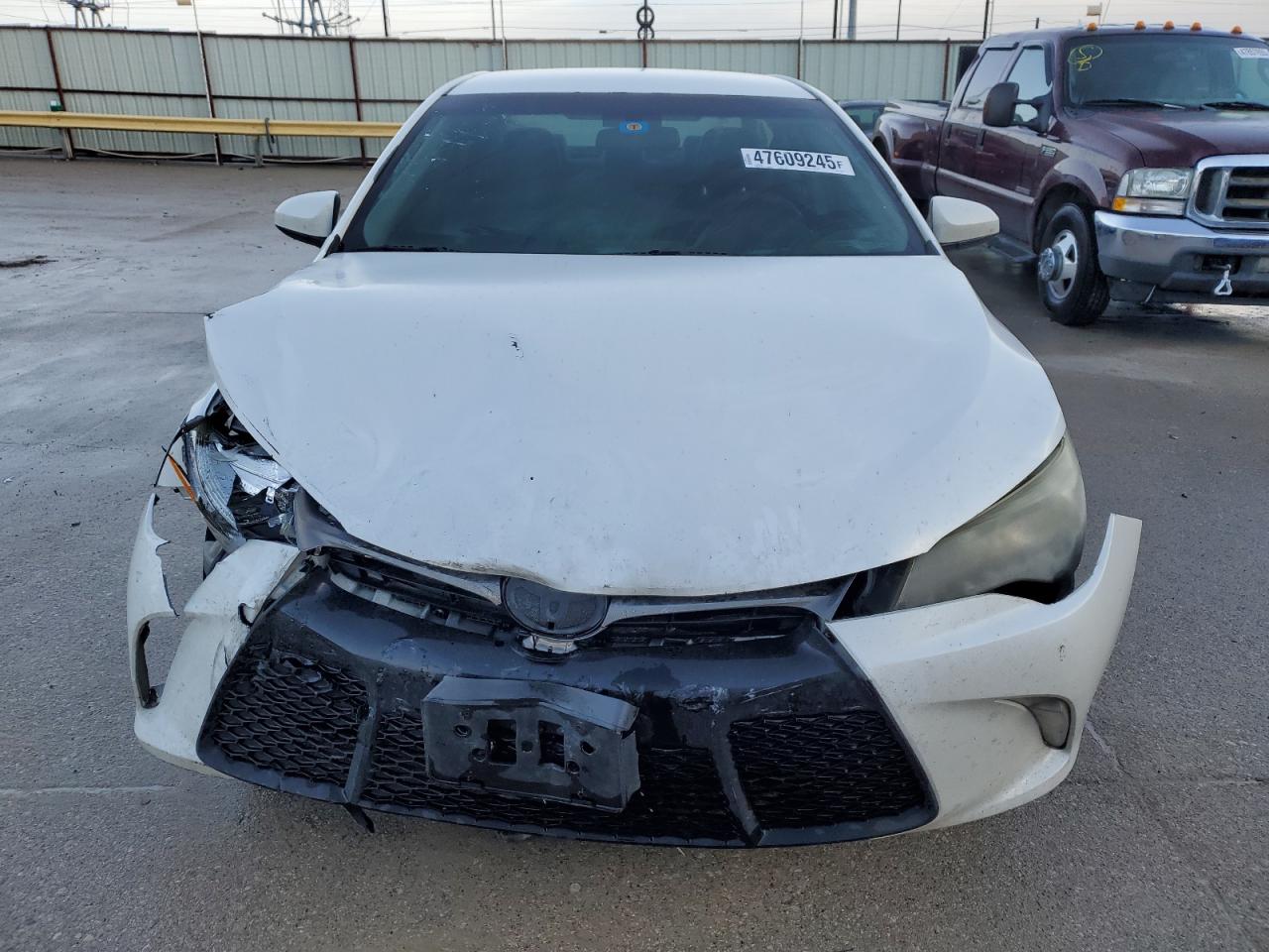 2015 Toyota Camry - Image 5