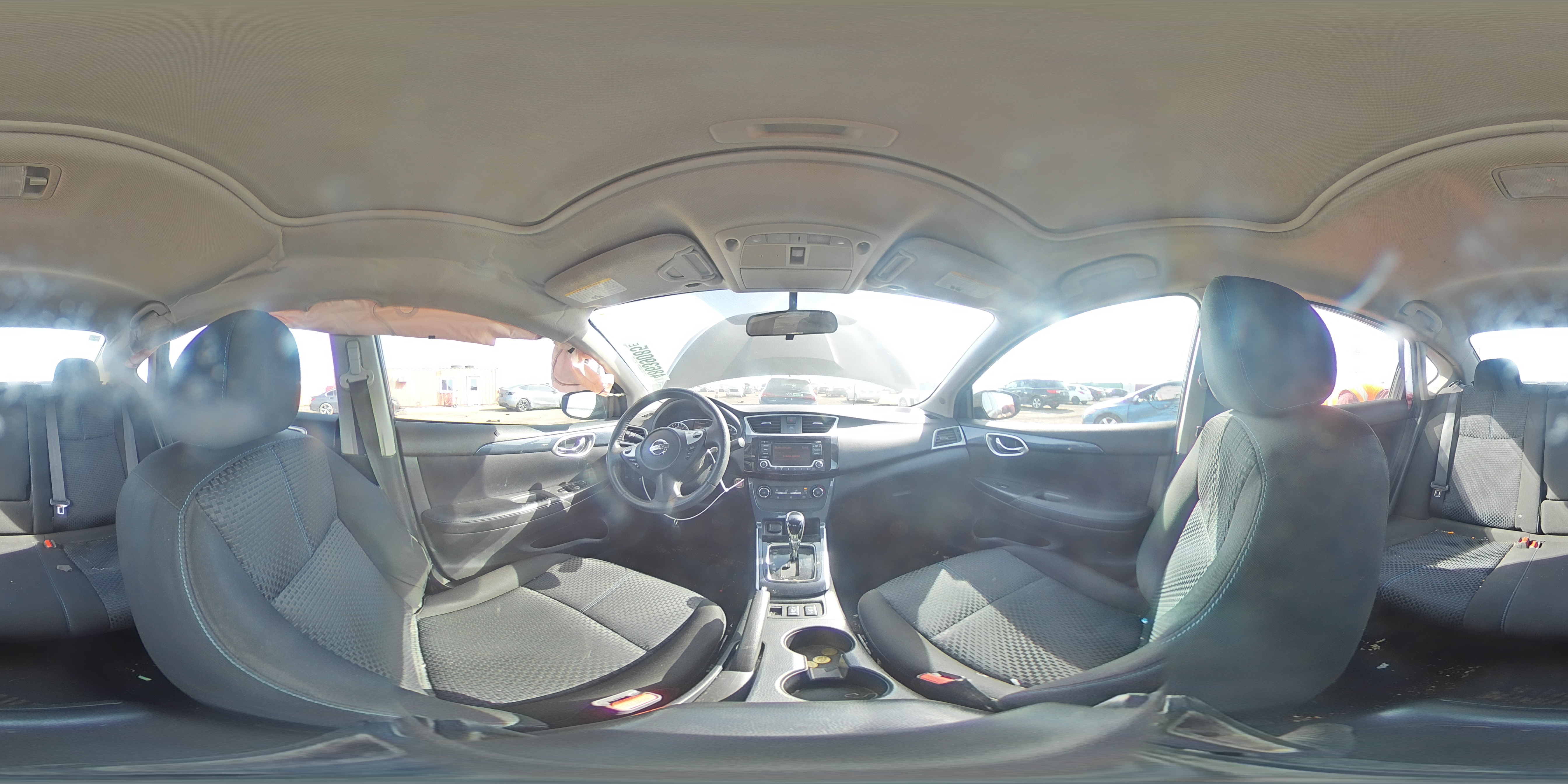 2017 Nissan Sentra - Image 13